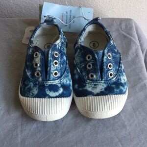 Cat & Jack, Baby shoes, Size 6, Blue and white tye-dye, NWT